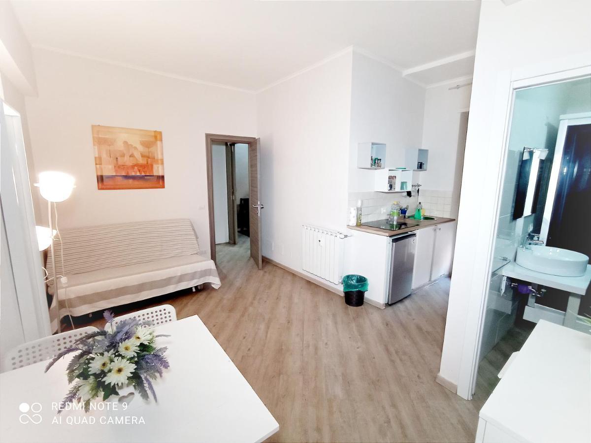 Domus Pio XI Bed & Breakfast Rome Exterior photo